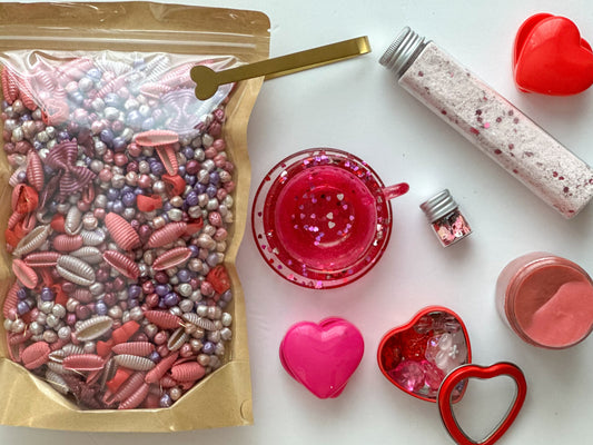 Hugs & Kisses Playtime Ready Sensory Kit