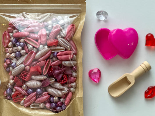 Hugs & Kisses Mini Sensory Kit