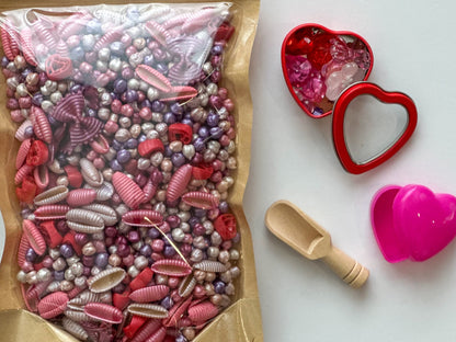 Hugs & Kisses Sensory Kit